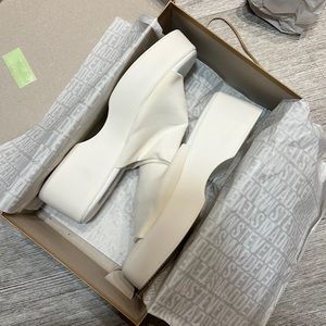 Steve Madden Slinky 30 White